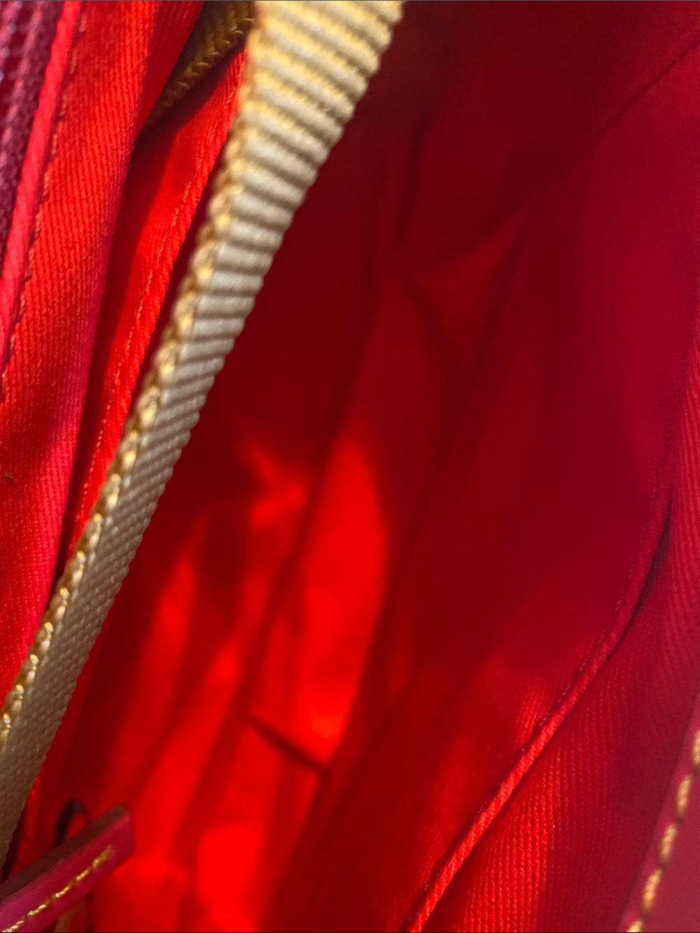 Dooney & Bourke Florentine Leather Flap Crossbody Fuchsia in pristine condition - Picture 8 of 16